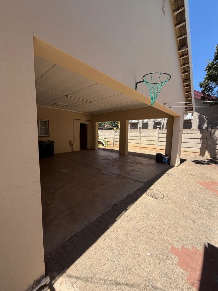 3 Bedroom Property for Sale in Monument Heights Northern Cape